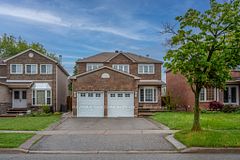 71 Ravenswood Drive, Brampton, ON L6Y 4A1