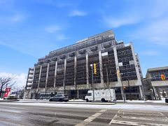 1050 The Queens Way 615, Toronto, ON M8Z 0A8