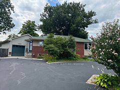 1339 Pinegrove Road, Oakville, ON L6L 2X2