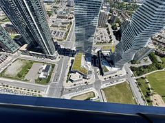 448 Burnhamthorpe Road W 5206, Mississauga, ON L5B 0R4