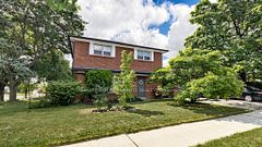 61 Norfield Crescent, Toronto, ON M9W 1X5