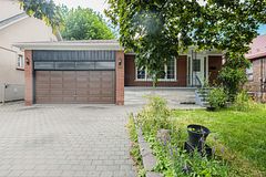 159 Church Street, Toronto, ON M9N 1N6