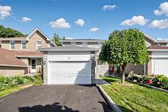 10 Peelton Heights Road, Brampton, ON L6Y 2J2