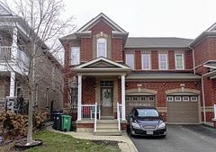 8 Callalily Road, Brampton, ON L7A 0M1
