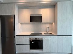 2485 Eglinton Avenue W 1222, Mississauga, ON L5M 2T1