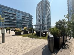 1185 The Queensway Street 1211, Toronto, ON M8Z 0C6