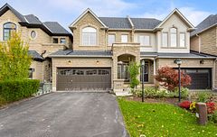 2419 Wasaga Drive, Oakville, ON L6H 0B8