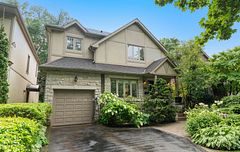 162 Brentwood Road N, Toronto, ON M8X 2C9