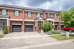 792 Banks Crescent, Milton, ON L9T 9A3