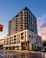 1660 Bloor Street W 418, Toronto, ON M6P 0C6