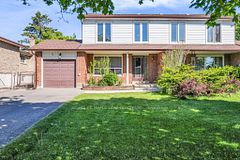 14 Manitou Crescent, Brampton, ON L6S 2Z8