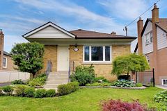 344 Rimilton Avenue, Toronto, ON M8W 2E6