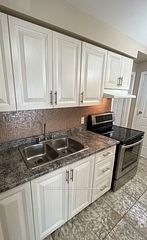 1598 Eglinton Avenue W 2, Toronto, ON M6E 2G8