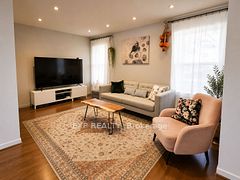 12 Permfield Path #12, Toronto, ON M9C 4Y5