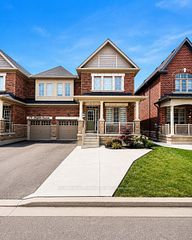 81 Folgate Crescent, Brampton, ON L6R 4A7