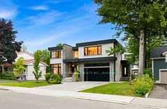 1617 Trotwood Avenue, Mississauga, ON L5G 3Z8