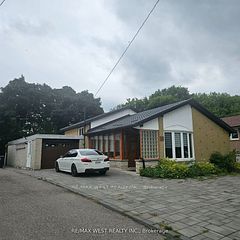 51 Monterrey Drive Upper, Toronto, ON M9V 1S9