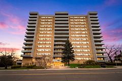 2130 Weston Road 1401, Toronto, ON M9N 3R9