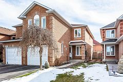 6923 Dillingwood Drive BSMNT, Mississauga, ON L5N 6Z7