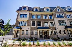 270 Melody Common 22, Oakville, ON L6H 8A5