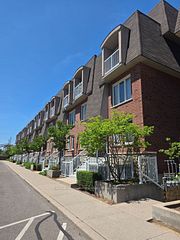 65 Turntable Crescent 88, Toronto, ON M6H 4K8