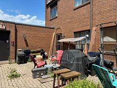 20 Jane Street A, Toronto, ON M6S 3Y2