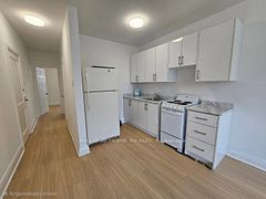 1316A King Street W 2, Toronto, ON M6K 1G8