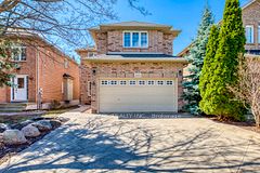 2433 Valley Heights Crescent, Oakville, ON L6H 6X3