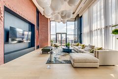 3200 William Coltson Avenue 520, Oakville, ON L6H 7C2