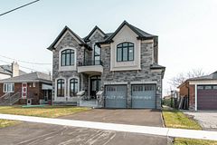 119 Jay Street, Toronto, ON M6L 2M3