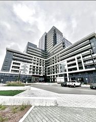 3220 William Coltson Avenue 914, Oakville, ON L6H 7X9