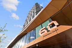 60 Central Park Roadway N/A 2304, Toronto, ON M9A 0E6