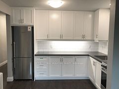 273 Lakeshore Road E 1, Mississauga, ON L5G 1G8
