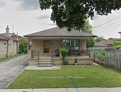 25 Garratt (Room) Boulevard, Toronto, ON M3K 1S8