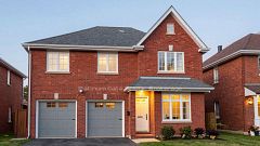 5145 Angel Stone Drive, Mississauga, ON L5M 0L5