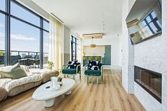 1660 Bloor Street W 1204, Toronto, ON M6P 0C6