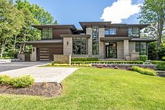 265 Maple Grove Drive W, Oakville, ON L6J 4V6