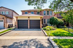 6187 Camgreen Circle, Mississauga, ON L5N 4N5
