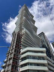 3900 Confederation Parkway 3405, Mississauga, ON L5B 0M3