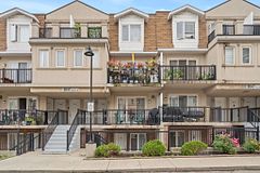 3047 Finch Avenue W 2066, Toronto, ON M9M 0A5