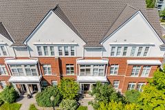 126 Resurrection Road 37, Toronto, ON M9A 5H1