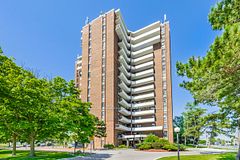 3025 Queen Frederica Drive 1007, Mississauga, ON L4Y 3A1