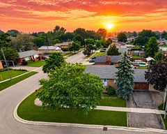 22 Norton Crescent, Halton Hills, ON L7G 1N2