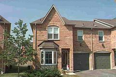 5865 Dalebrook Crescent 13B, Mississauga, ON L5M 5X1