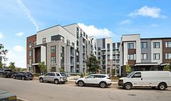 50 Kaitting Trail 111, Oakville, ON L6M 5N3