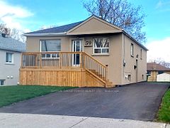59 Dalbeattie Avenue, Toronto, ON M9N 2Y6