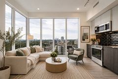 285 Dufferin Street 1124, Toronto, ON M6K 0J2