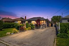 5 Cuffley Crescent S, Toronto, ON M3K 1X2