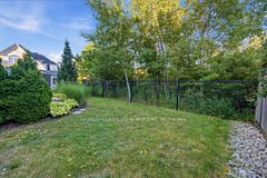 436 CUSICK Circle, Milton, ON L9T 0M9