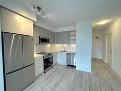 4655 Metcalfe Avenue 1406, Mississauga, ON L5M 0Z7